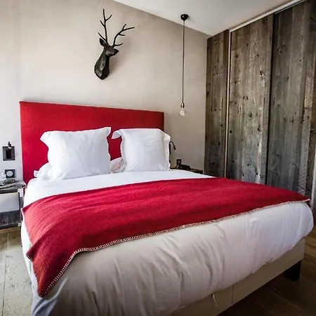 Bellevue Bed & Breakfast *